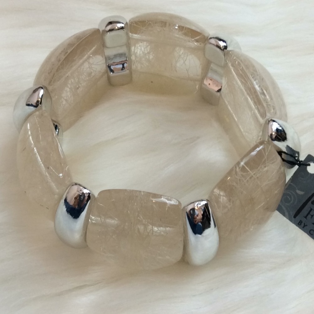 Acrylic filament and silver tone stretch bracelet - Picture 1 of 3